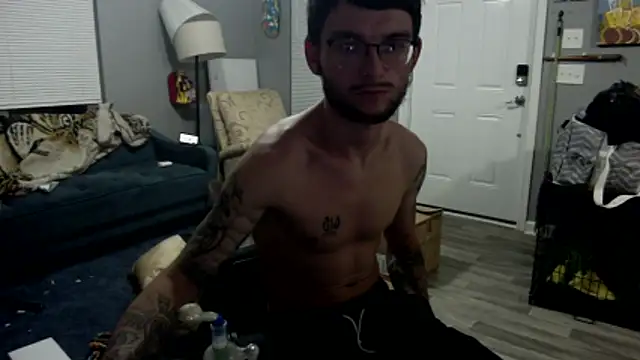 hungkubenski online show from November 25, 4:25 am