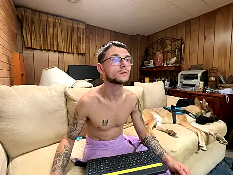 hungkubenski online show from October 19, 5:12 am