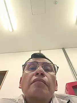 juan32 poco online show from July 3, 8:42 am
