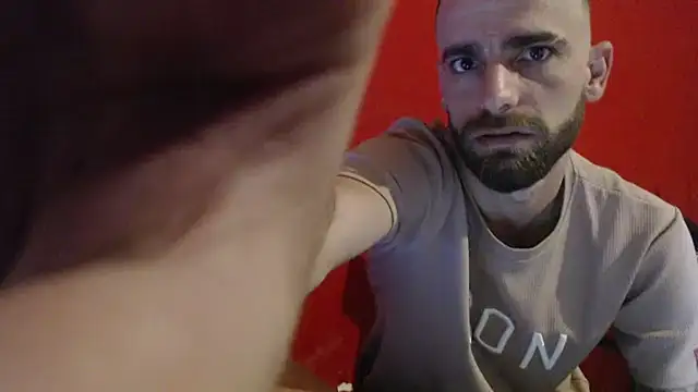 Snapshot of Antonio_Vatooo chatting on December 18, 1:23 pm Antonio Vatooo online show from December 18, 1:23 pm