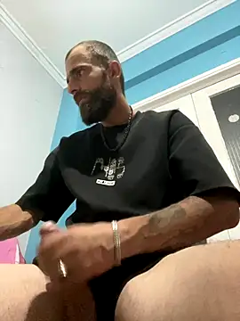 Snapshot of Antonio_Vatooo chatting on September 19, 10:42 pm Antonio Vatooo online show from September 19, 10:42 pm