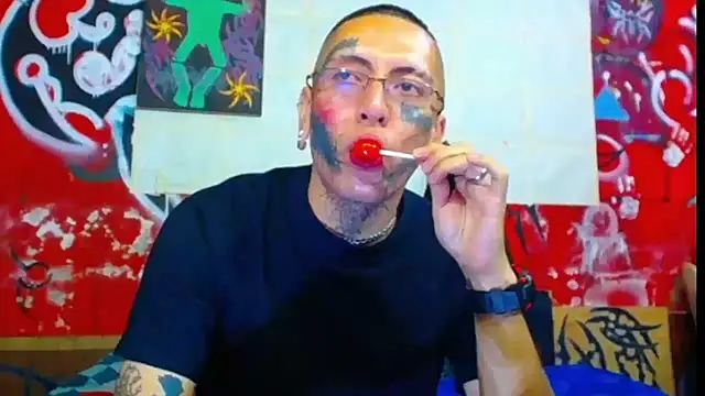 deivid estrada online show from March 13, 6:03 pm