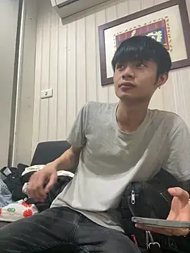 mumuowl online show from November 15, 5:15 pm