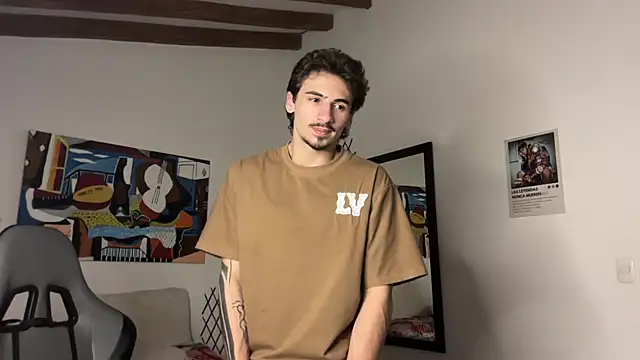 David Brown18 online show from December 20, 5:03 am