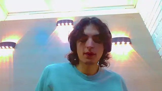 Sr BonnyEthan online show from October 29, 1:47 pm