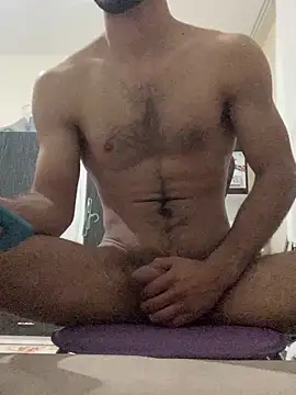 MuscleBoyy777 online show from January 28, 9:40 pm