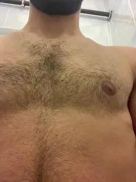 MuscleBoyy777 online show from December 23, 12:14 am