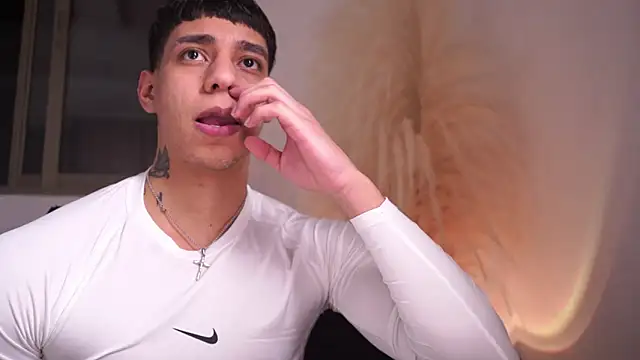 Josep Davies online show from March 10, 1:33 am