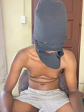 Gifttheskimaskboy online show from January 13, 10:52 am