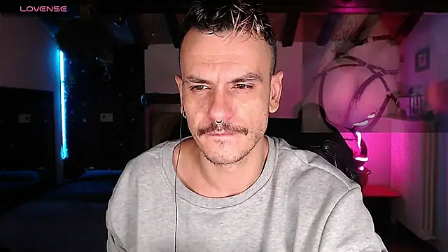 cek 186 online show from December 6, 7:23 pm