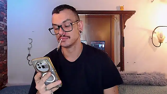 cek 186 online show from January 7, 8:30 am