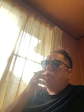 punk0805 online show from June 3, 4:36 am
