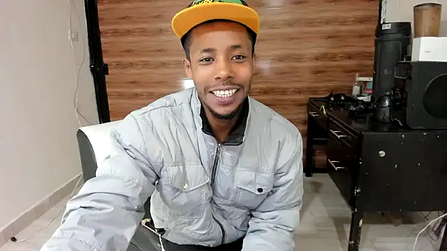 Snapshot of AlejoKhalifa_ chatting on January 26, 12:11 pm AlejoKhalifa online show from January 26, 12:11 pm