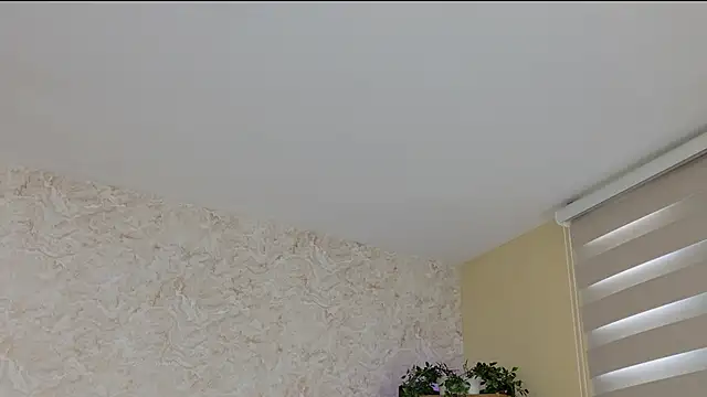 Snapshot of AdanReilly chatting on December 20, 8:55 pm AdanReilly online show from December 20, 8:55 pm