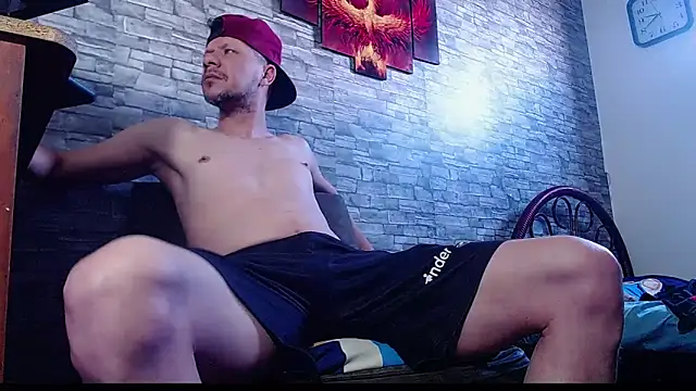 bulguehot online show from December 19, 3:42 pm