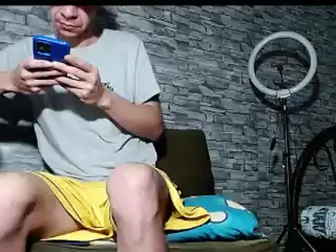 bulguehot online show from March 12, 10:05 am