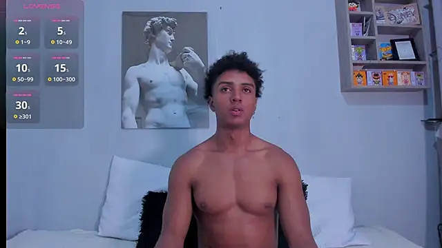 MagnusKing  online show from November 6, 5:21 am