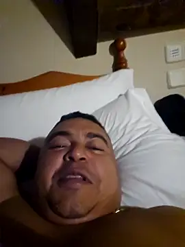 gordito xx online show from October 10, 4:50 am