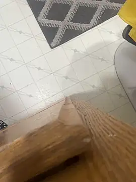 Snapshot of Joaquinp2023 chatting on December 24, 11:22 pm Joaquinp2023 online show from December 24, 11:22 pm