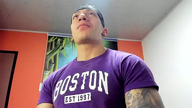 aquiles 51 online show from November 30, 7:38 pm