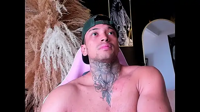 Stiven collins online show from October 10, 10:09 am