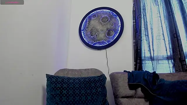 curt xxx online show from April 13, 8:20 pm