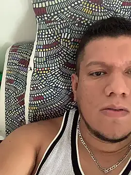 MarkGray  online show from December 31, 10:23 pm