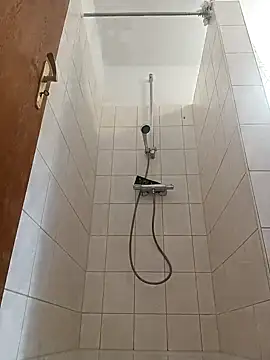 Heidemensch online show from April 6, 1:12 pm