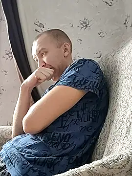 MityaXLoves online show from December 16, 6:09 am