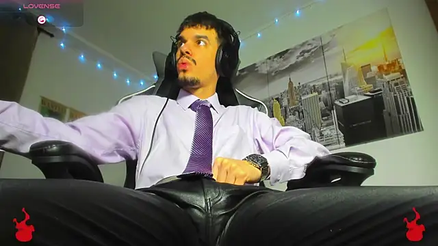 BRAYHAMBROWN online show from November 8, 2:15 am