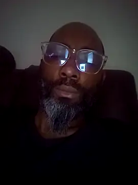 Snapshot of choco-sexo@xh chatting on December 17, 7:26 pm choco-sexoxh online show from December 17, 7:26 pm