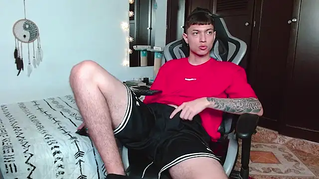 aaron blug online show from December 10, 2:13 am