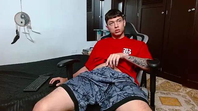 aaron blug online show from January 17, 1:04 am