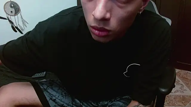 aaron blug online show from October 9, 10:14 pm