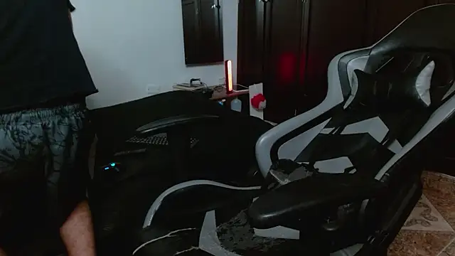 aaron blug online show from September 20, 1:16 am