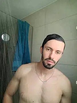Snapshot of Diegosob8720 chatting on February 25, 2:44 pm Diegosob8720 online show from February 25, 2:44 pm