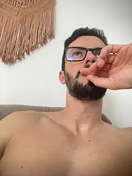 Snapshot of Diegosob8720 chatting on September 14, 2:30 pm Diegosob8720 online show from September 14, 2:30 pm