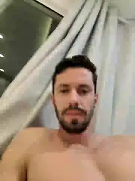 Snapshot of Diegosob8720 chatting on March 17, 12:52 am Diegosob8720 online show from March 17, 12:52 am