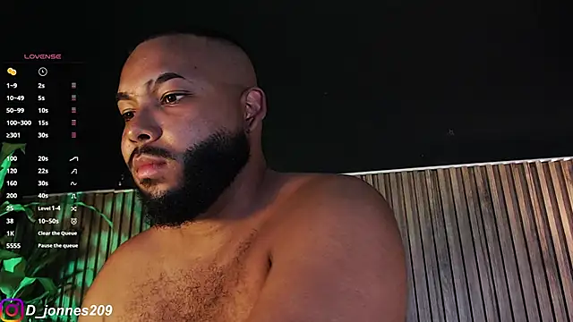 DilanJonnes  online show from September 29, 11:00 pm