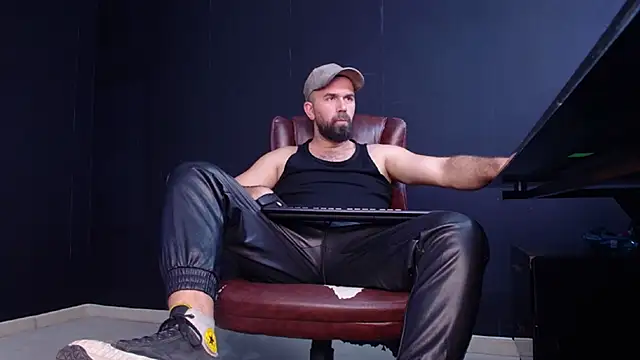 JackEthann online show from October 29, 7:00 am