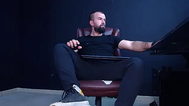 JackEthann online show from November 21, 5:39 am