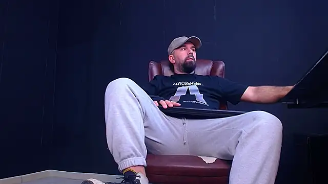 JackEthann online show from October 6, 4:39 am