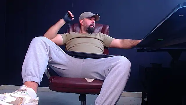 JackEthann online show from October 10, 5:23 am