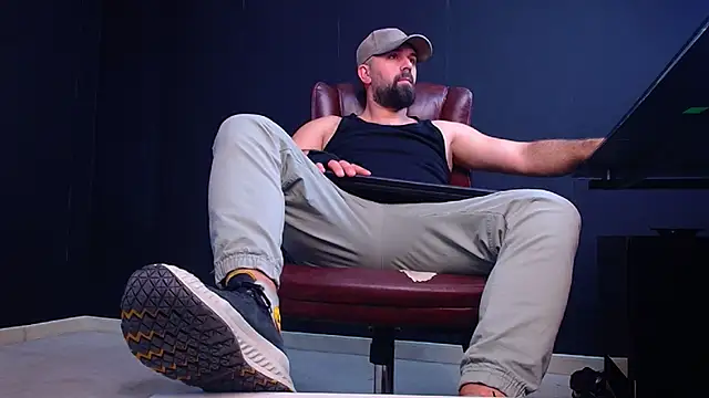 JackEthann online show from October 17, 5:11 am