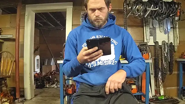 Bigoleslong98765 online show from December 4, 4:47 pm