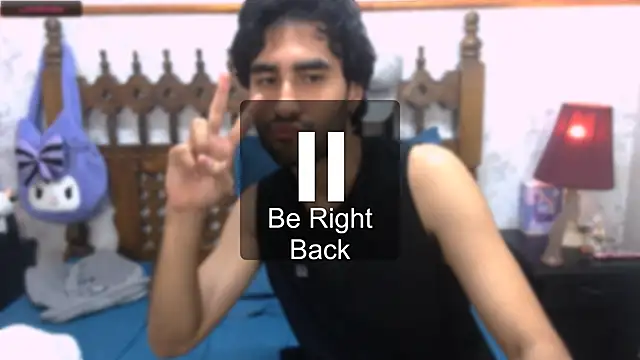 Snapshot of MilanZaire chatting on March 4, 12:29 am MilanZaire online show from March 4, 12:29 am