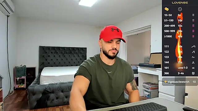 supermanboy94 online show from January 9, 7:35 am