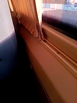 milfhuntertr online show from January 17, 1:35 pm