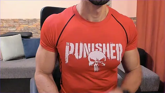 HotHunkTrainer online show from November 8, 11:57 am