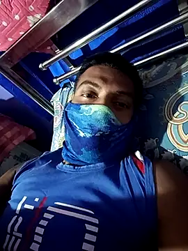 model yesx online show from February 19, 5:09 pm